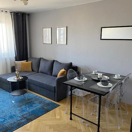 Apartament Emilian Apartment Varşovia Exterior foto