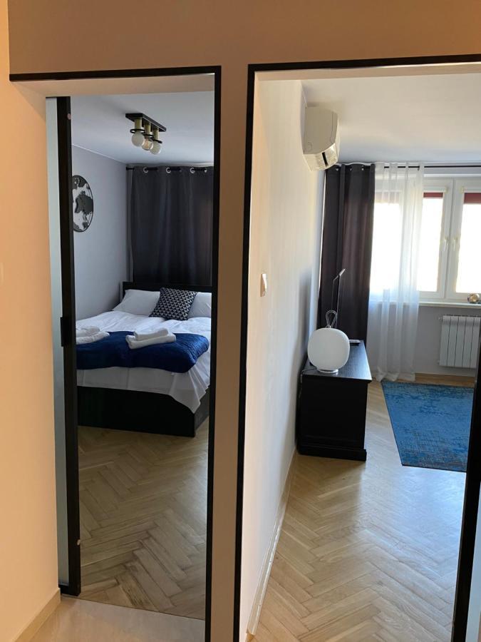 Apartament Emilian Apartment Varşovia Exterior foto