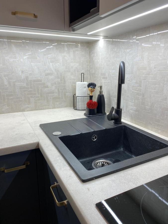 Apartament Emilian Apartment Varşovia Exterior foto